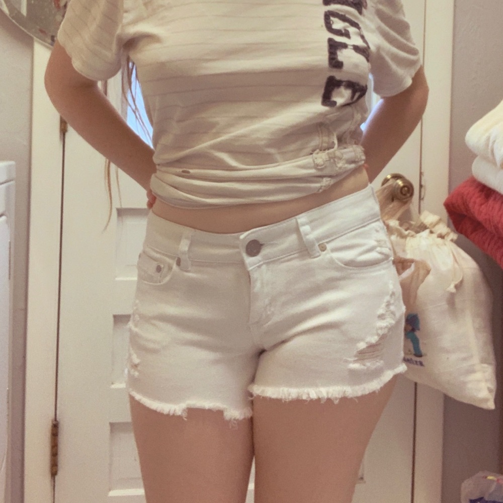 White shorts (never worn)